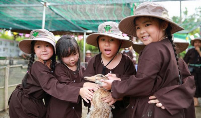 Xác định nội dung bài sóng gia đình giúp tạo lịch trình và thói quen hàng ngày cho trẻ và bố mẹ.